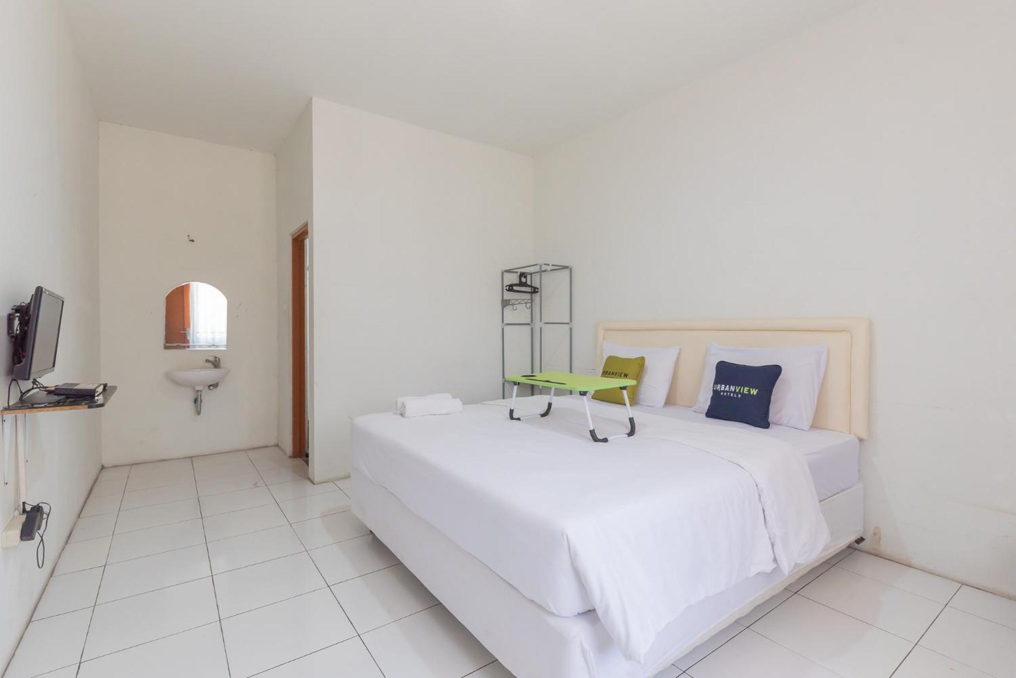 Hotel Urbanview Near Noah'S Park Lembang Bandung Exterior foto
