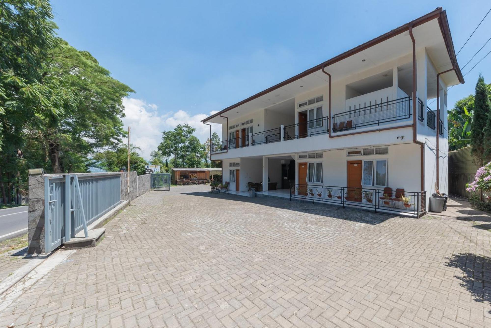 Hotel Urbanview Near Noah'S Park Lembang Bandung Exterior foto